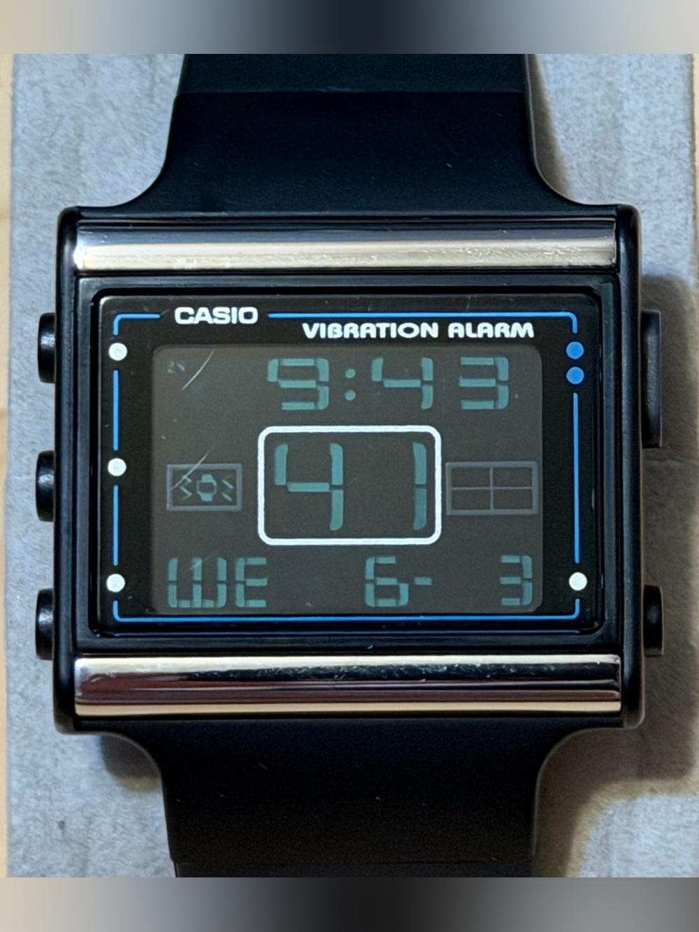 Casio Poptone LDF-10-1AV Vibration Alarm Digital Watch 3036 Module LDF LDF10